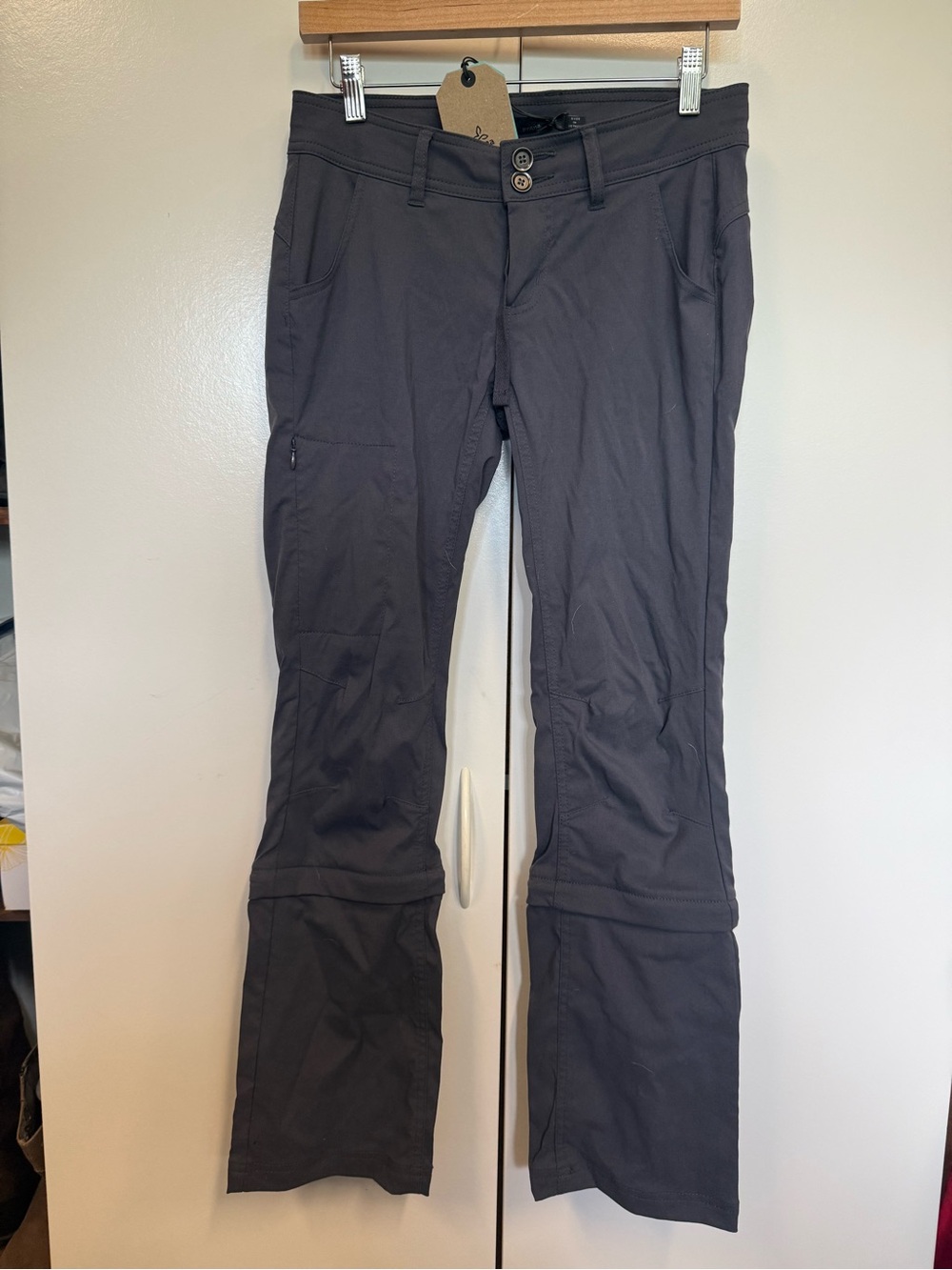 New Prana Halle convertible pant - short. Zip off Capri or full length. Hiking